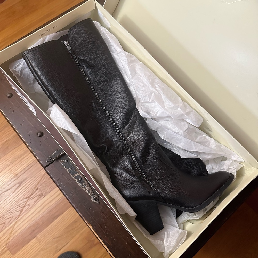 Naturalizer Black Heeled Boots